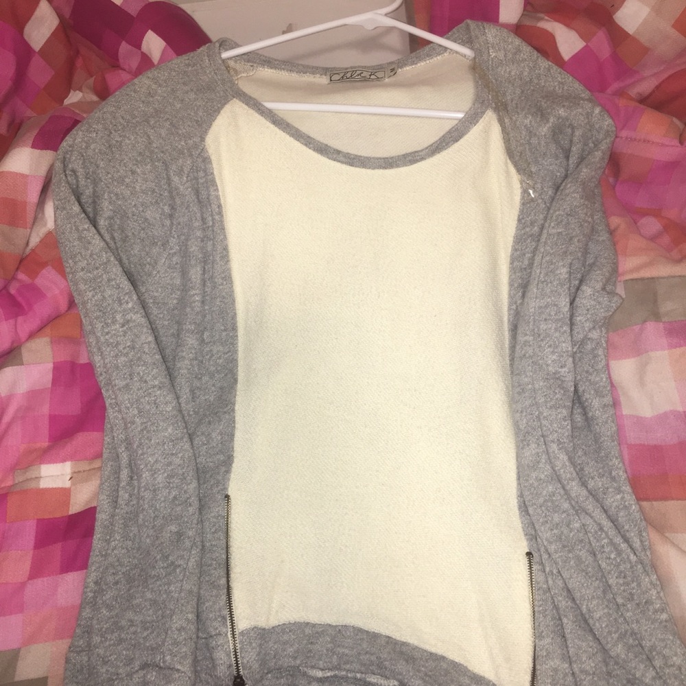 Chloe K sweatshirt